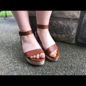 Wedge heals Nisolo whiskey sandals size 6